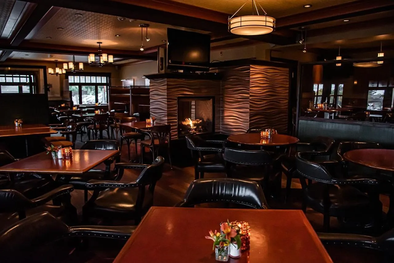 Salt Spring Inn Ltd Ganges