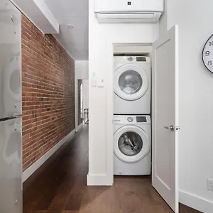 Les Lofts Du Plateau Apartment